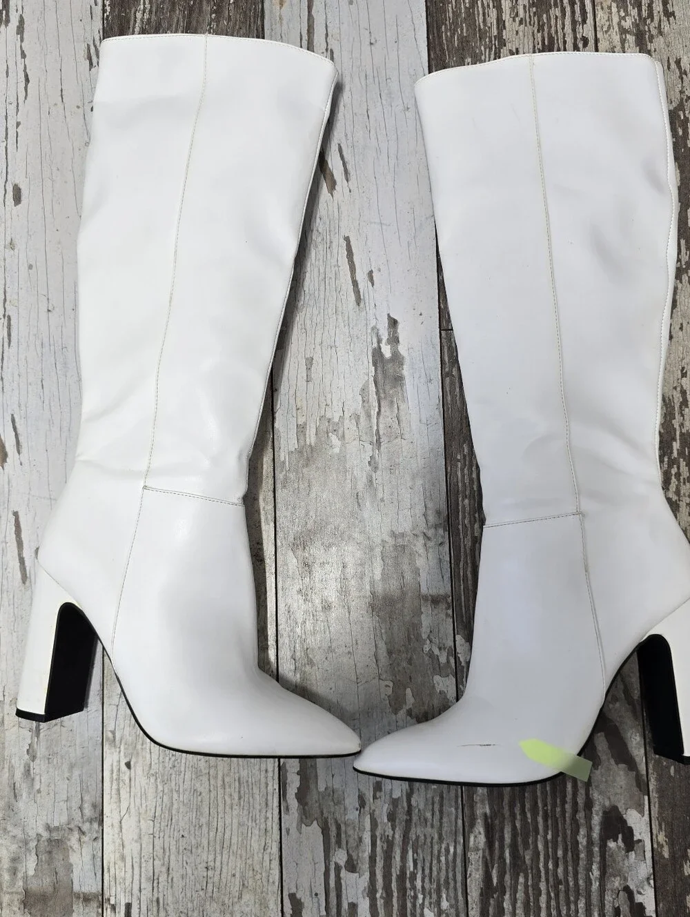 Forever 21 White Knee-High White Boots Pointed Toe Chunkie Block Heel Size 8